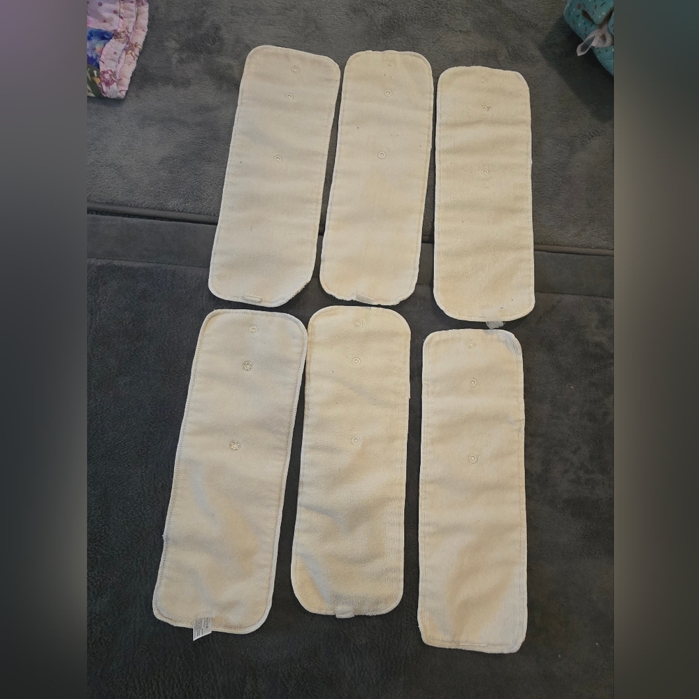 BumGenius White Cloth Diaper Inserts - Picture 2 of 4